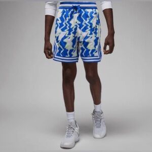 Jordan Men's Dri-FIT Sport BC Diamond Shorts in Hyper Royal. Size small.